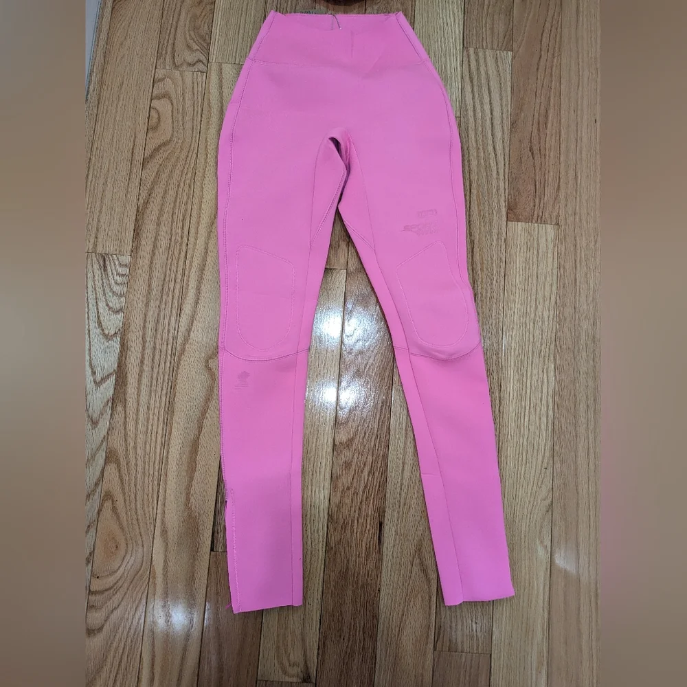NWT SKIMS SKIMS SPORT SWIM SET IN XS